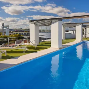 Nh Plaza De Armas Otel